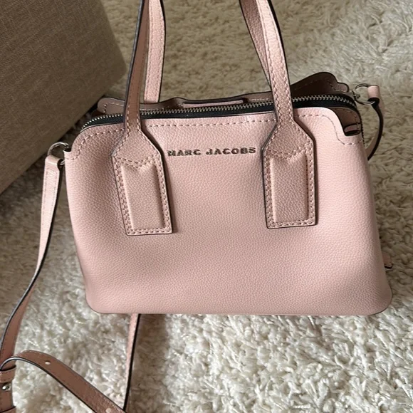 Marc Jacobs brand new shoulder bag - Picture 2 of 9